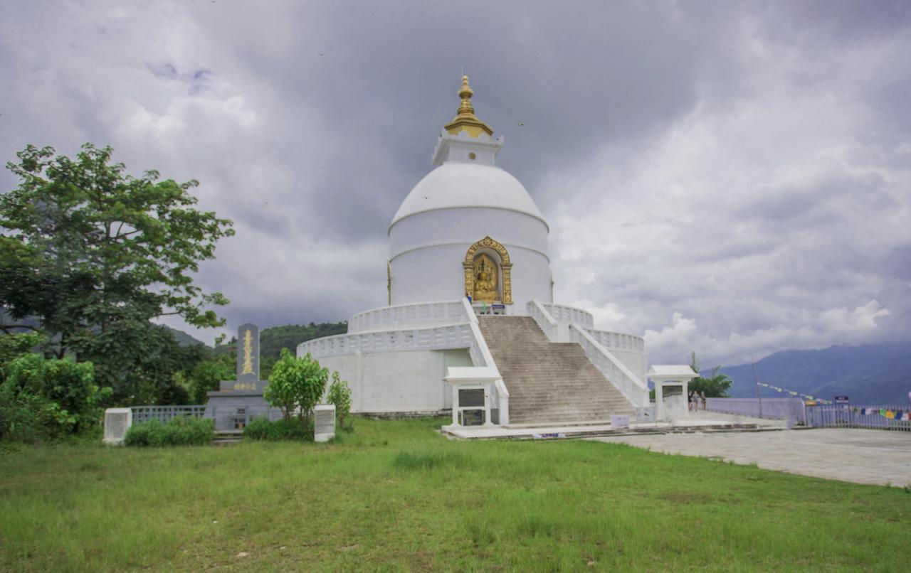 Silver Sky Hotel Pokhara Exterior foto